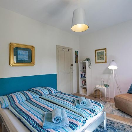 Les Chambres Du Lavoir Vert Tourbes Екстер'єр фото