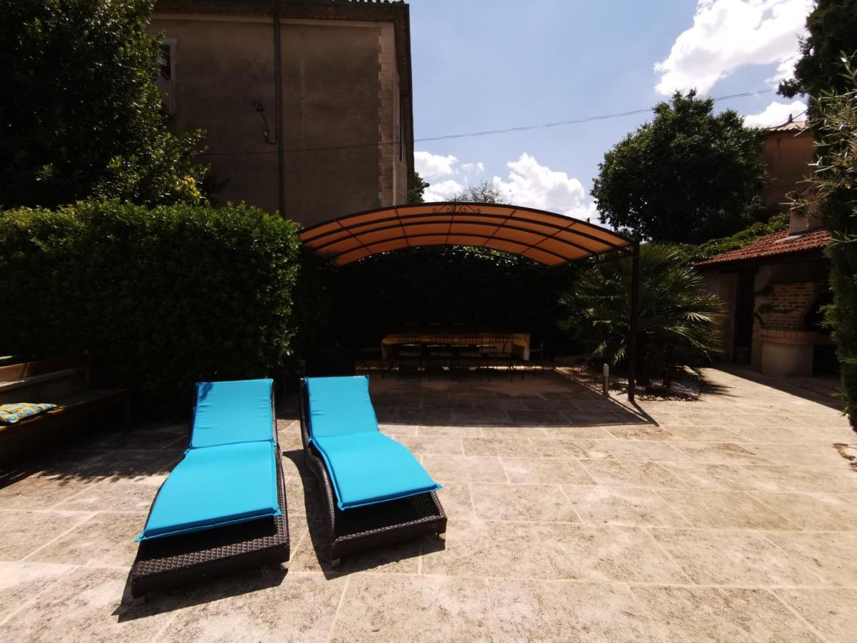 Les Chambres Du Lavoir Vert Tourbes Екстер'єр фото